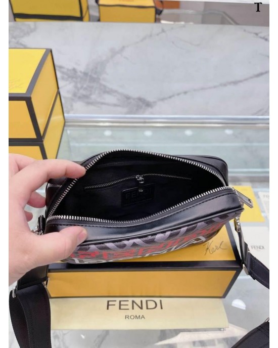 תיק  פנדי 22/15 ס