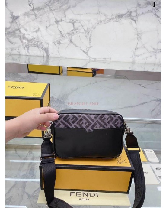 תיק  פנדי 22/15 ס