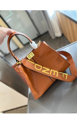 תיק  פנדי 28 ס"מ