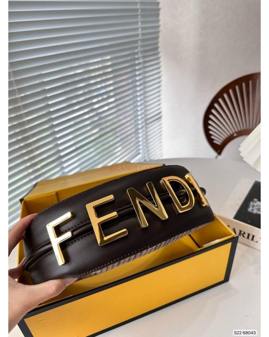 תיק  פנדי 26/15 ס