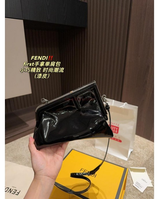 תיק  פנדי 24/17 ס