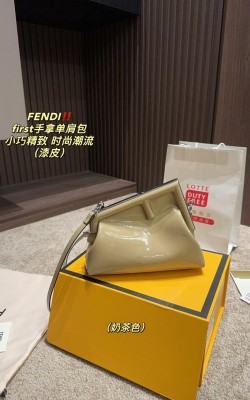 תיק  פנדי 24/17 ס"מ