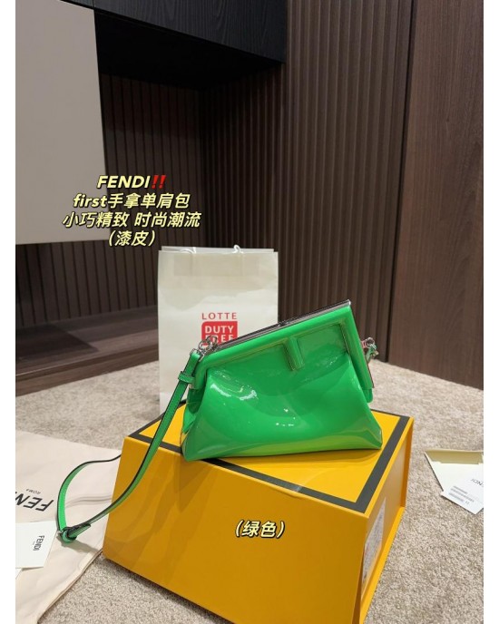 תיק  פנדי 24/17 ס