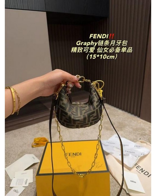 תיק  פנדי 19.5/19 ס