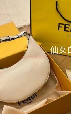 תיק  פנדי 28/16 ס"מ