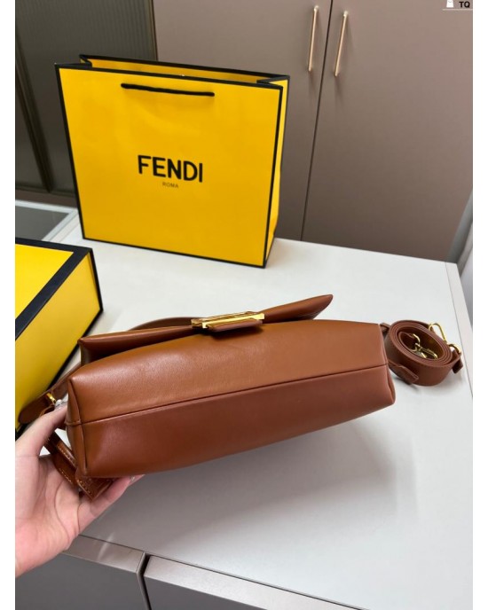 תיק  פנדי 26/15 ס