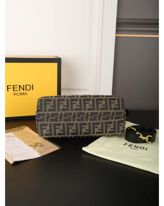 תיק  פנדי 27/14 ס