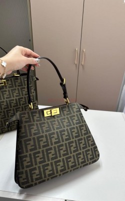 תיק פנדי 36/18 32/25 ס"מ