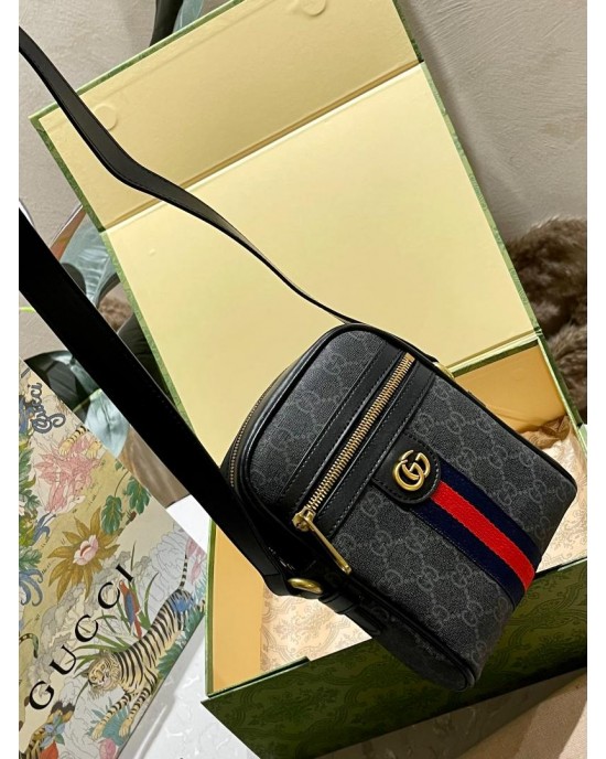 תיק גוצי צד