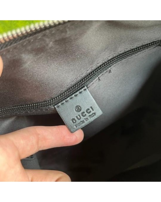 תיק גוצי 27/28/4 ס