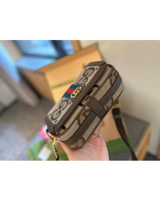 תיק גוצי 18 ס