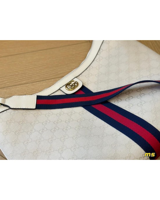 תיק גוצי 34/31 ס