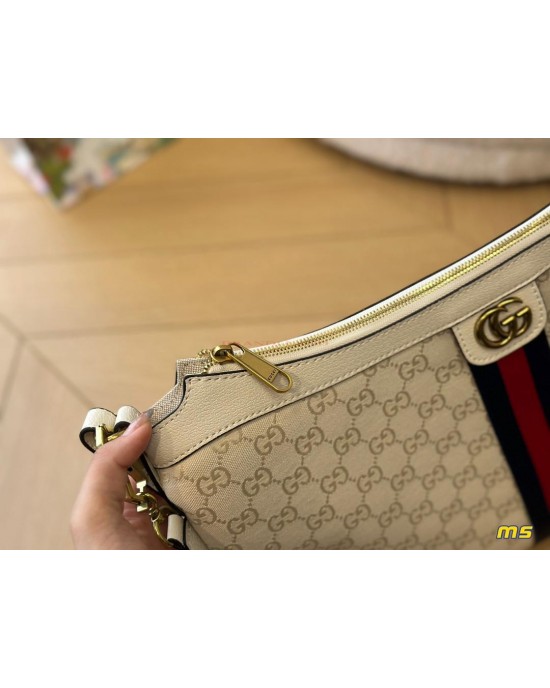 תיק גוצי 34/31 ס