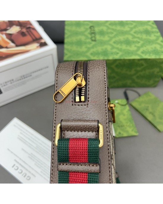 תיק גוצי 15/19 ס