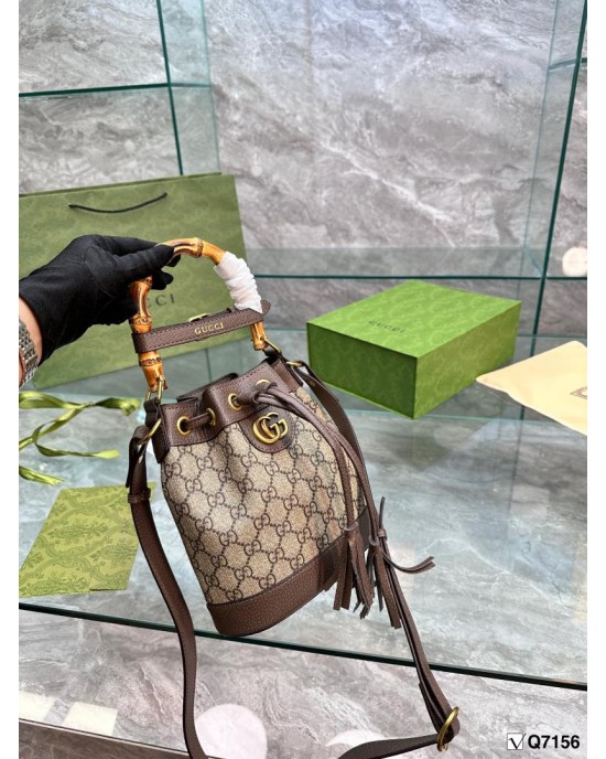 תיק גוצי 20/21 ס