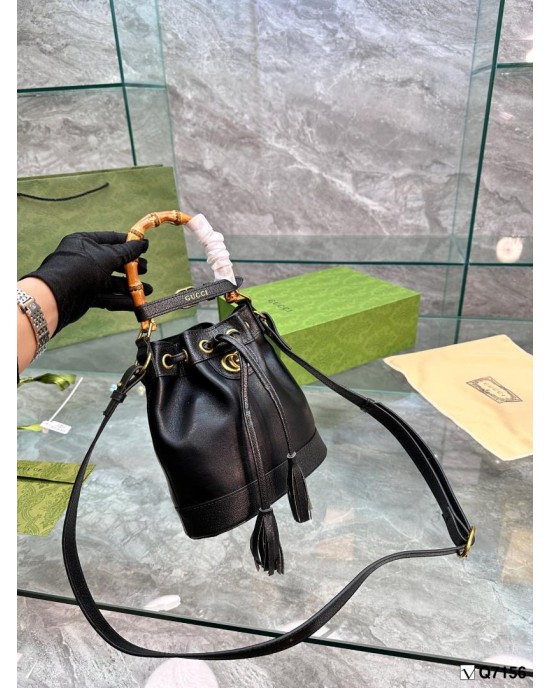 תיק גוצי 20/21 ס