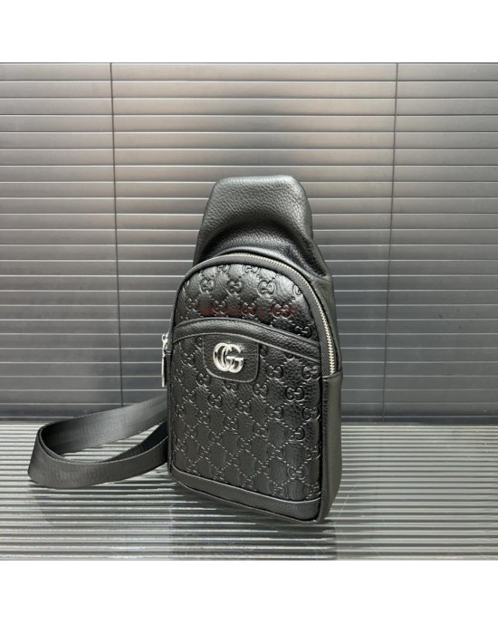 תיק גוצי צד 17/28 ס