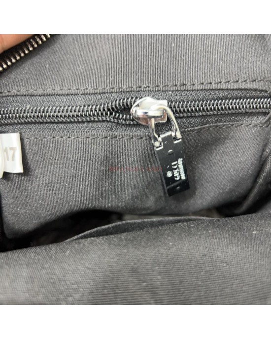 תיק גוצי צד 17/28 ס