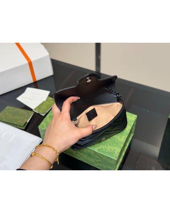 תיק גוצי 16 ס