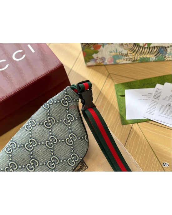 פאוץ גוצי 23/13 ס