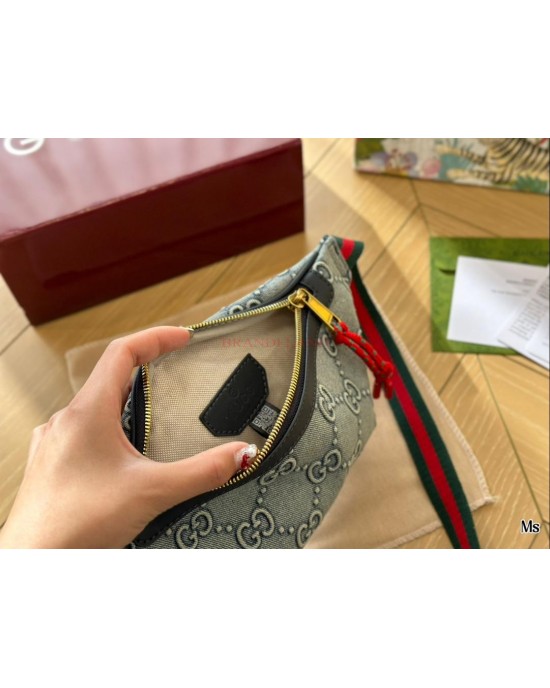 פאוץ גוצי 23/13 ס