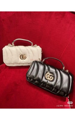 תיק גוצי 21/12.4/4.6 ס"מ