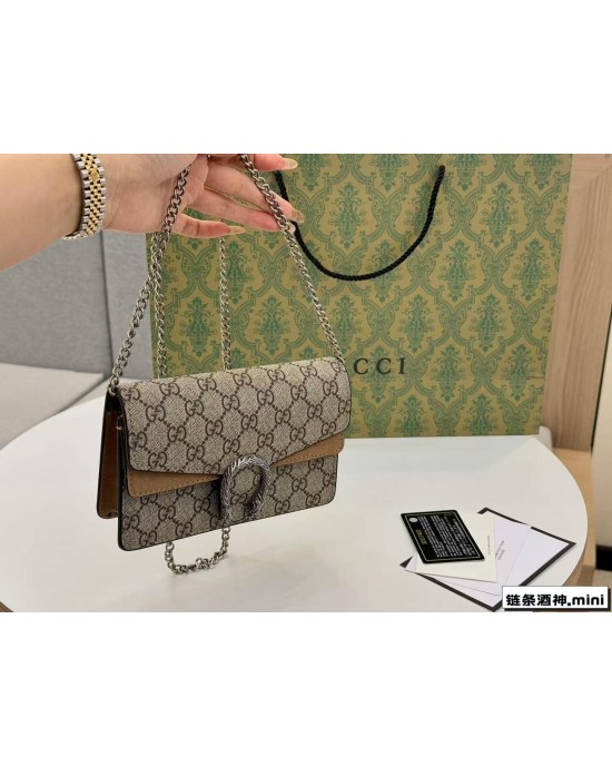 תיק גוצי 17 ס