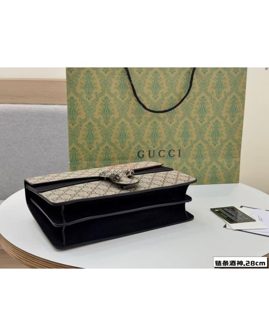 תיק גוצי 28 ס