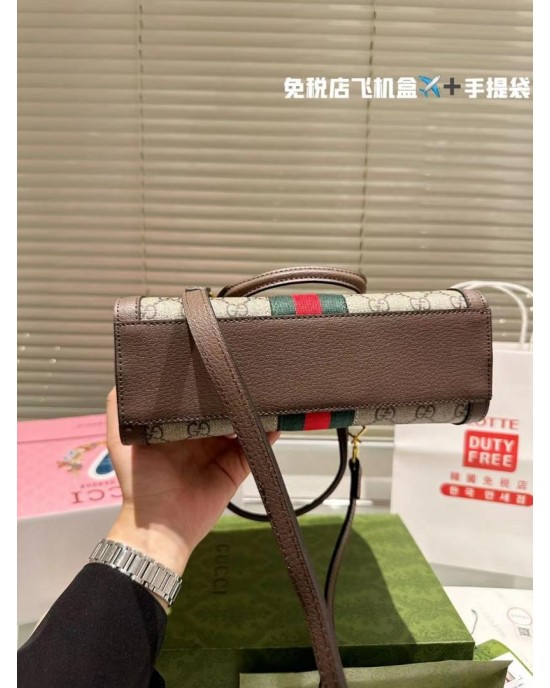 תיק גוצי 25 ס