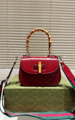 תיק גוצי 18/13 ס"מ