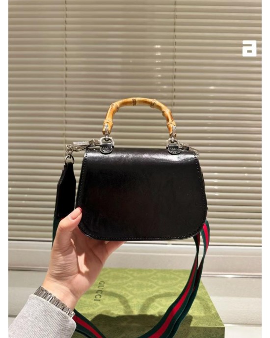 תיק גוצי 18/13 ס