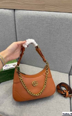 תיק גוצי 24/13 ס"מ