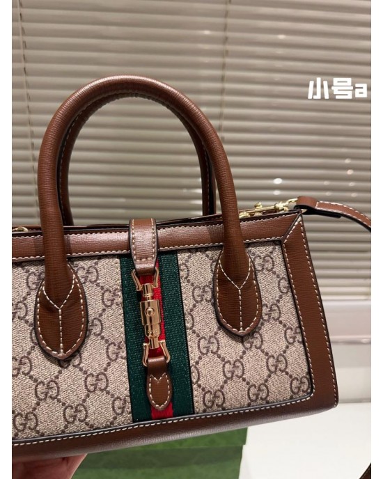 תיק גוצי   30/20 ס