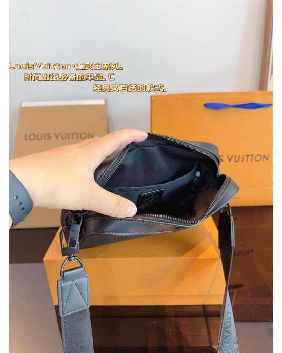 תיק לואי צד 24/7/18 ס