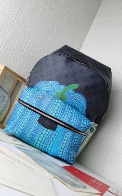 תיק לואי 30/40/15.5 ס"מ