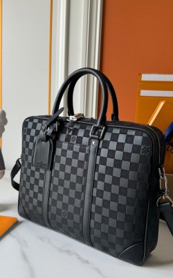 תיק מחשב לואי 36.5/27.5/6 ס"מ