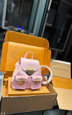 תיק גב לואי 20/24 ס"מ