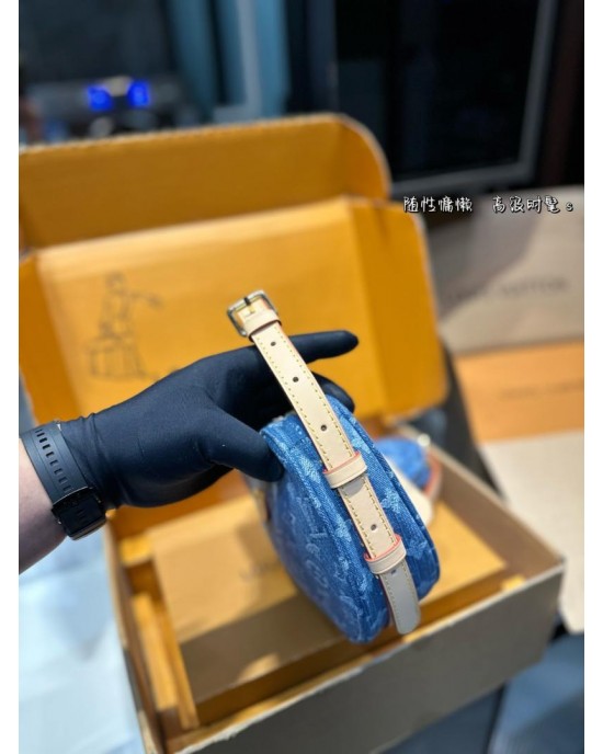 תיק לואי 25/14 ס