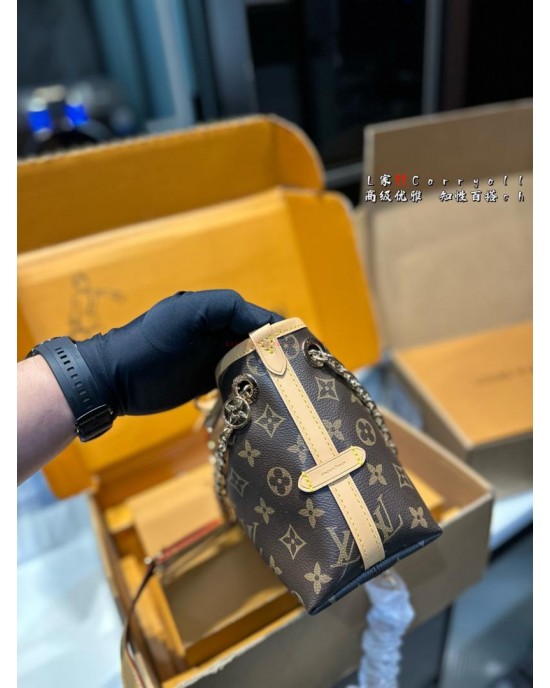 תיק לואי 26/17/10 ס