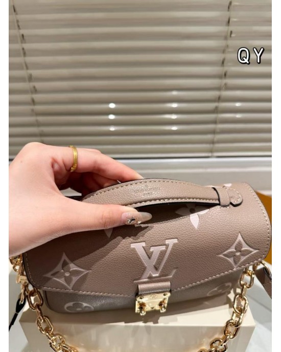 תיק גוצי 21/13 ס