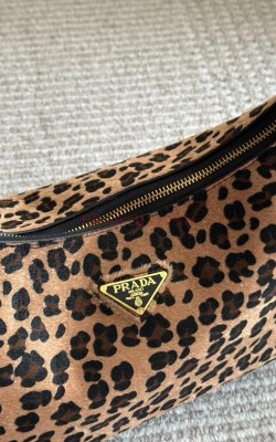 תיק פראדה 38/25 ס"מ