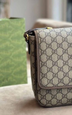 תיק גוצי 28/20 ס"מ