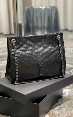 תיק איב סאן לורן