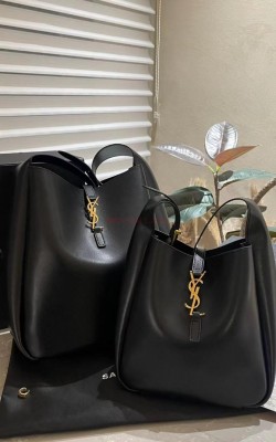 תיק איב סאן לורן 31/34 28/25 ס"מ