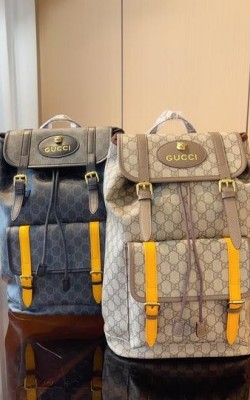 תיק גב גוצי 32/17/41 ס"מ