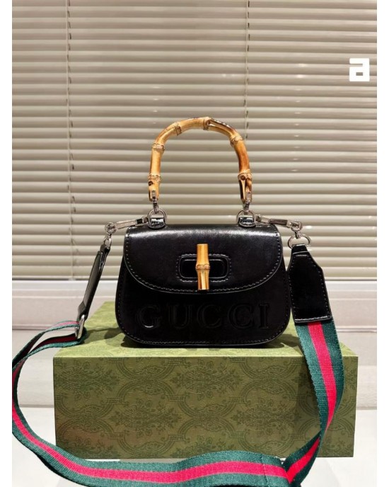 תיק גוצי 18/13 ס