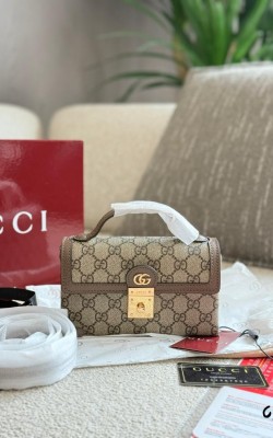 תיק גוצי 19/4/11 ס"מ