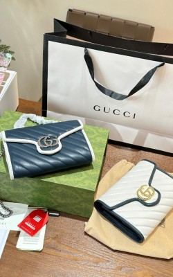 תיק גוצי 20/13/6 ס"מ