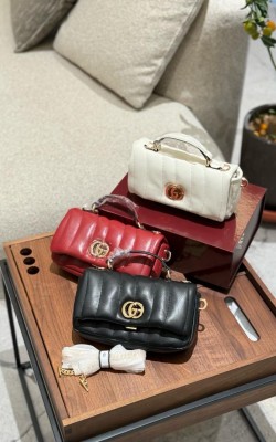 תיק גוצי 21/12.4/4.6 ס"מ