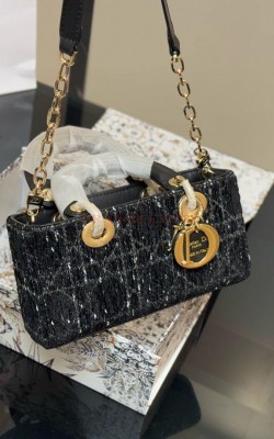 תיק דיור 22/12 ס"מ